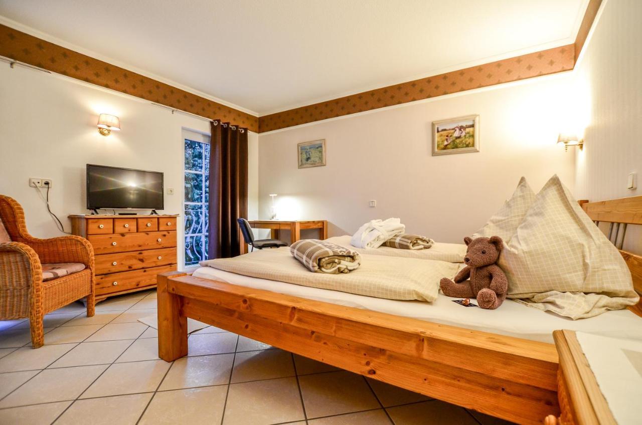 Hotel Landhaus Krombach Elkenroth Eksteriør billede