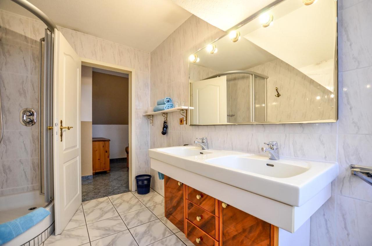 Hotel Landhaus Krombach Elkenroth Eksteriør billede